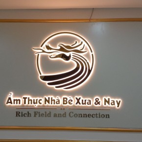 Logo Công Ty Chữ inox G01